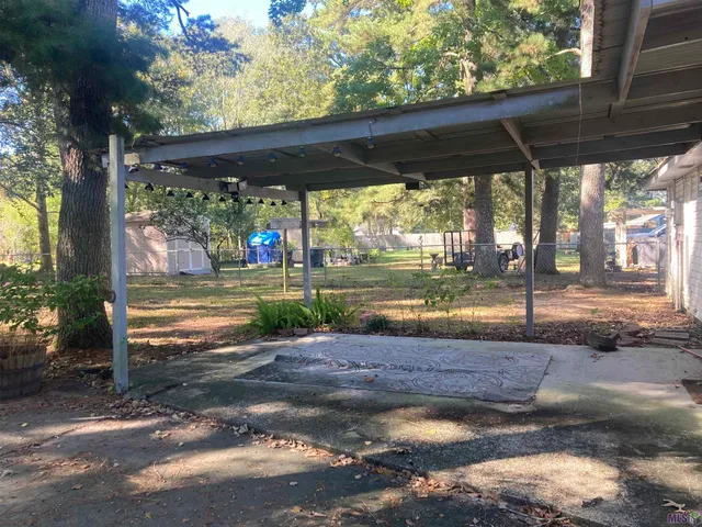 $195,000 | 17448 Ashton Avenue, Greenwell Springs, LA 70739