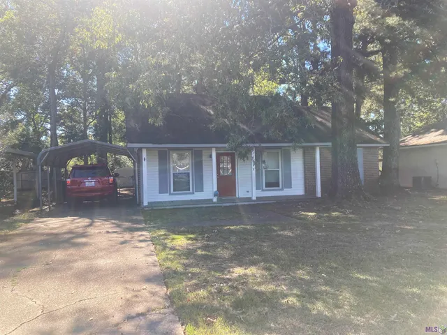 $195,000 | 17448 Ashton Avenue, Greenwell Springs, LA 70739