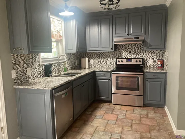 $195,000 | 17448 Ashton Avenue, Greenwell Springs, LA 70739