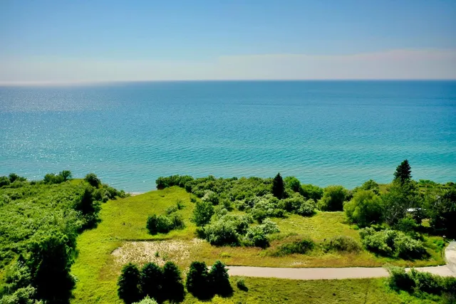 $1,500,000 | 2121 Reigle Street, Manistee, MI 49660