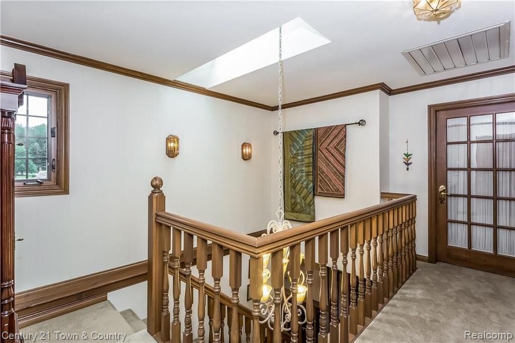 545 Sunlight Drive Rochester Hills, MI 48309 - Photo 32 of 68