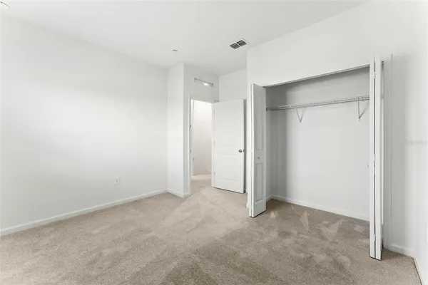 $2,500 | 2341 White Buffalo Street, Apopka, FL 32703