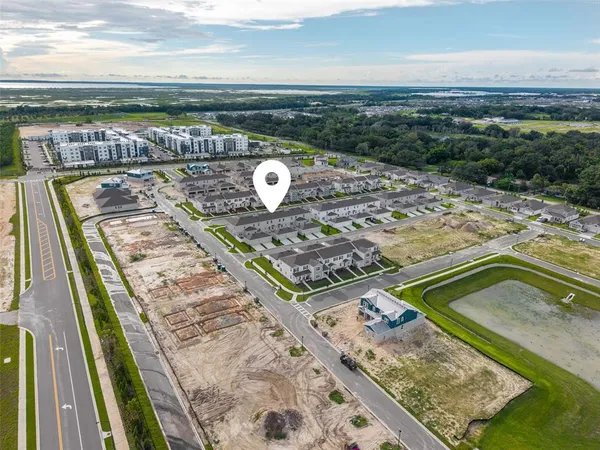 $2,500 | 2341 White Buffalo Street, Apopka, FL 32703