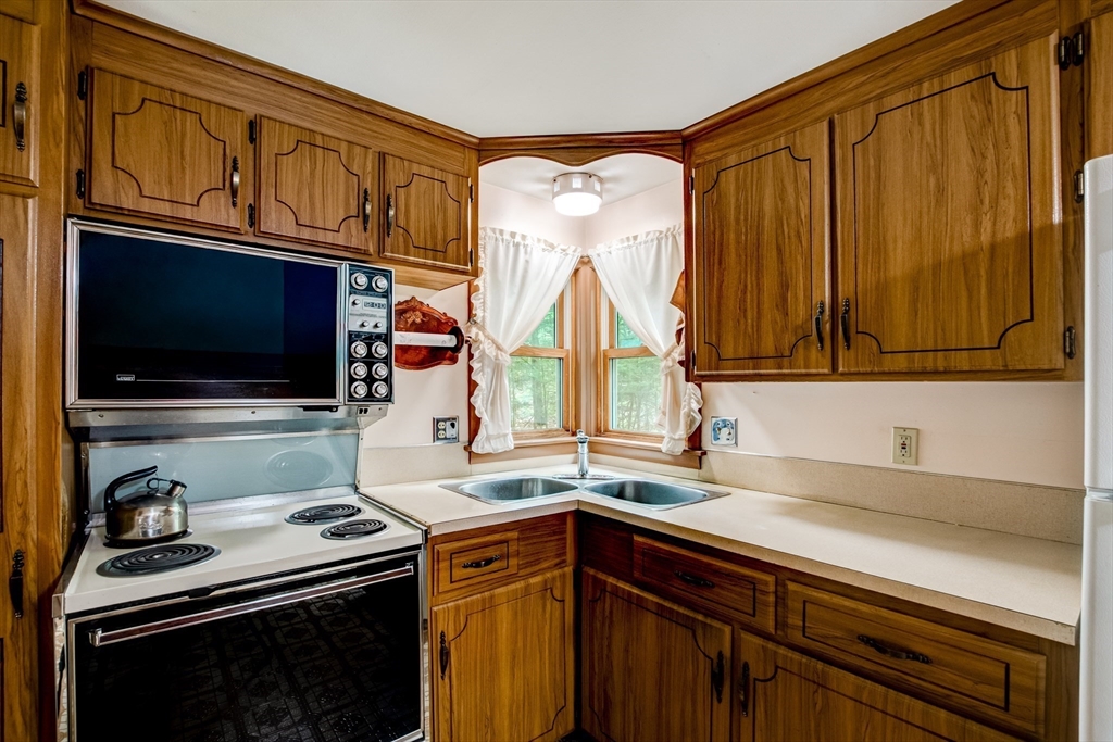 487 Fitchburg State Road Ashby, MA 01431 - Photo 14 of 42