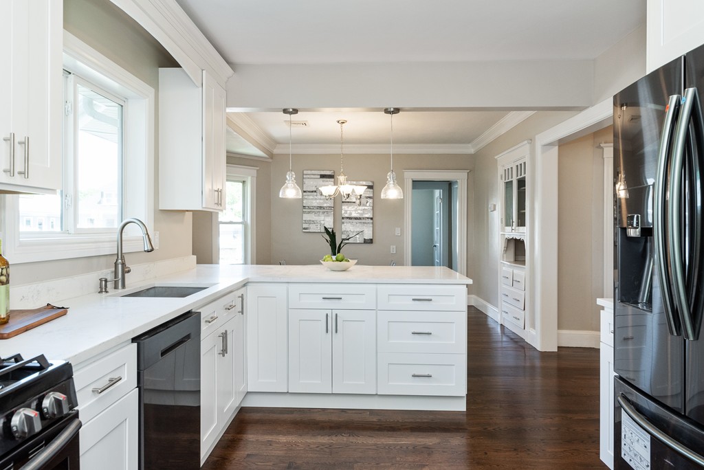 136 Manthorne Road, Unit 2 Boston, MA 02132 - Photo 25 of 40 Gallery Image 25