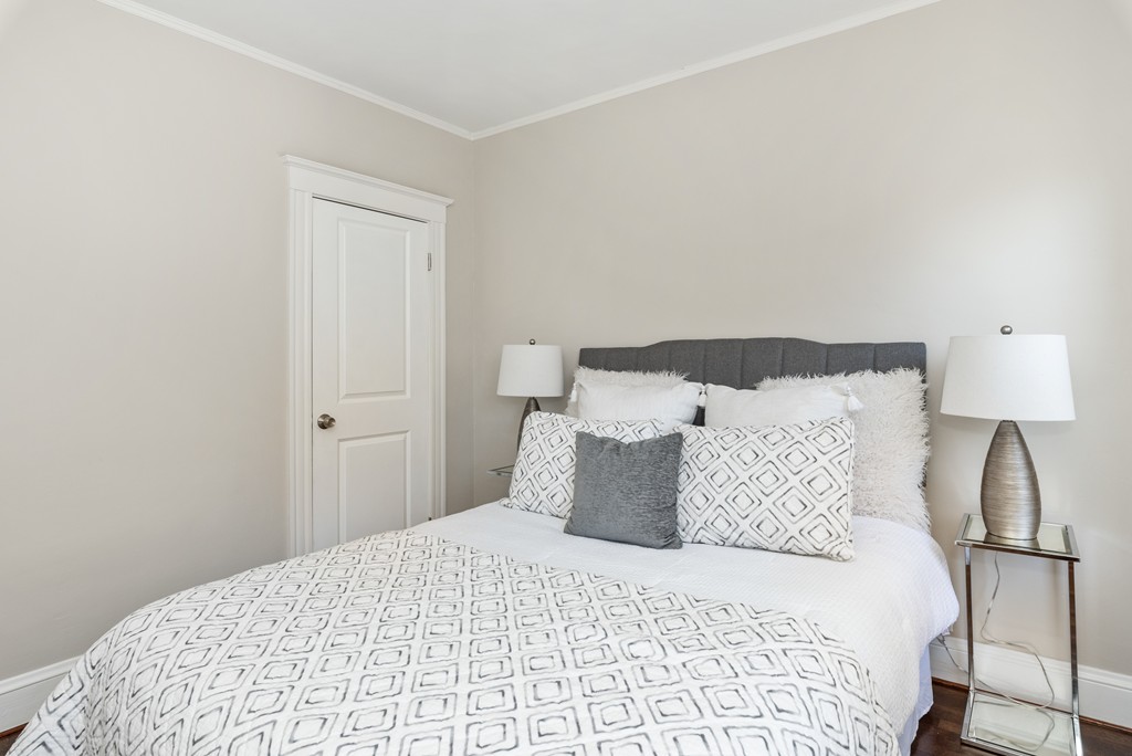 136 Manthorne Road, Unit 2 Boston, MA 02132 - Photo 35 of 40 Gallery Image 35
