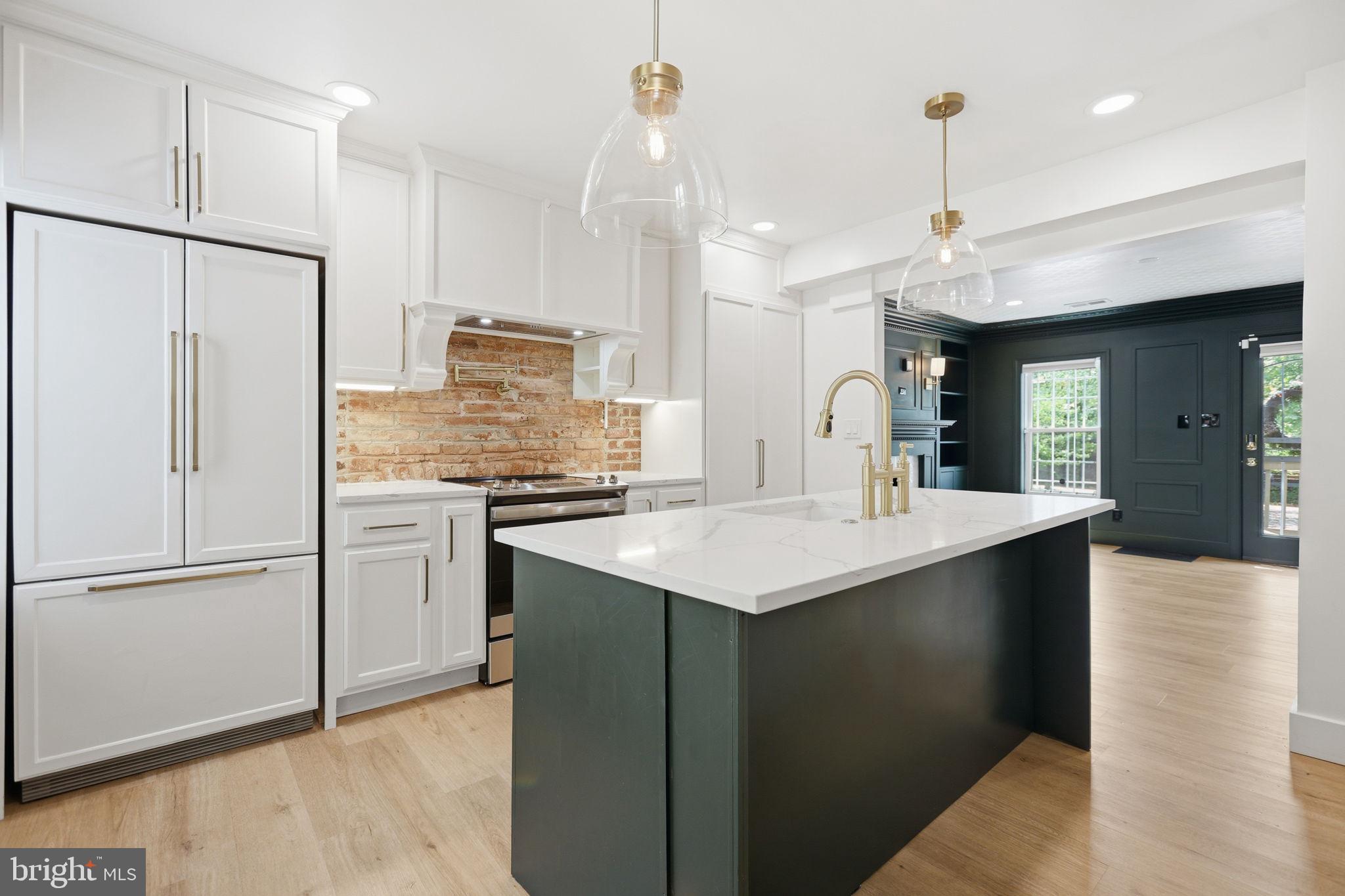 708 I Street Southeast, Unit A Washington, DC 20003 - Photo 11 of 31