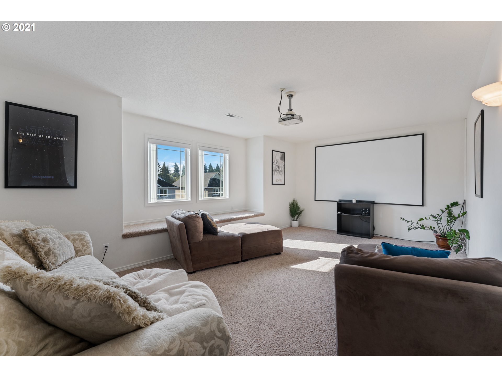 3122 South 2nd Street Ridgefield, WA 98642 - Photo 18 of 30 a living room with furniture and a large window