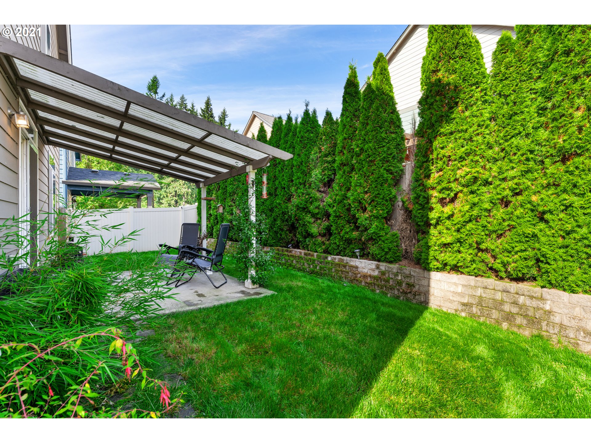 3122 South 2nd Street Ridgefield, WA 98642 - Photo 30 of 30 a view of a backyard with plants