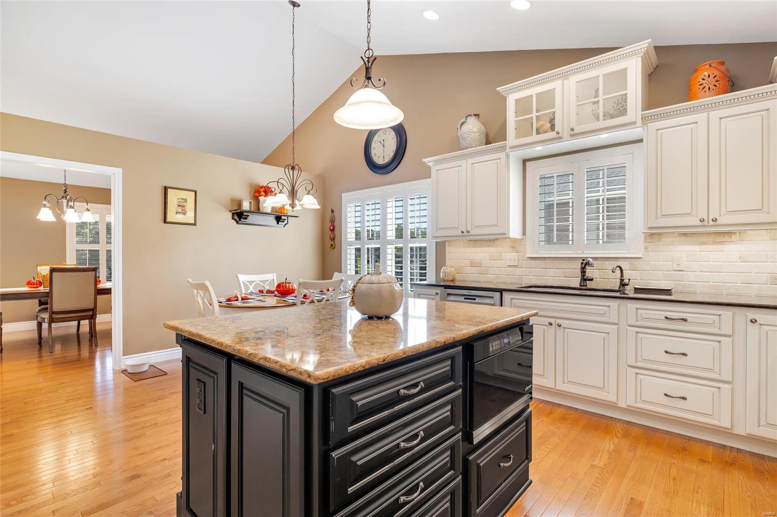 1520 Clover Ridge Columbia, IL 62236 - Photo 12 of 50 Gallery Image 12