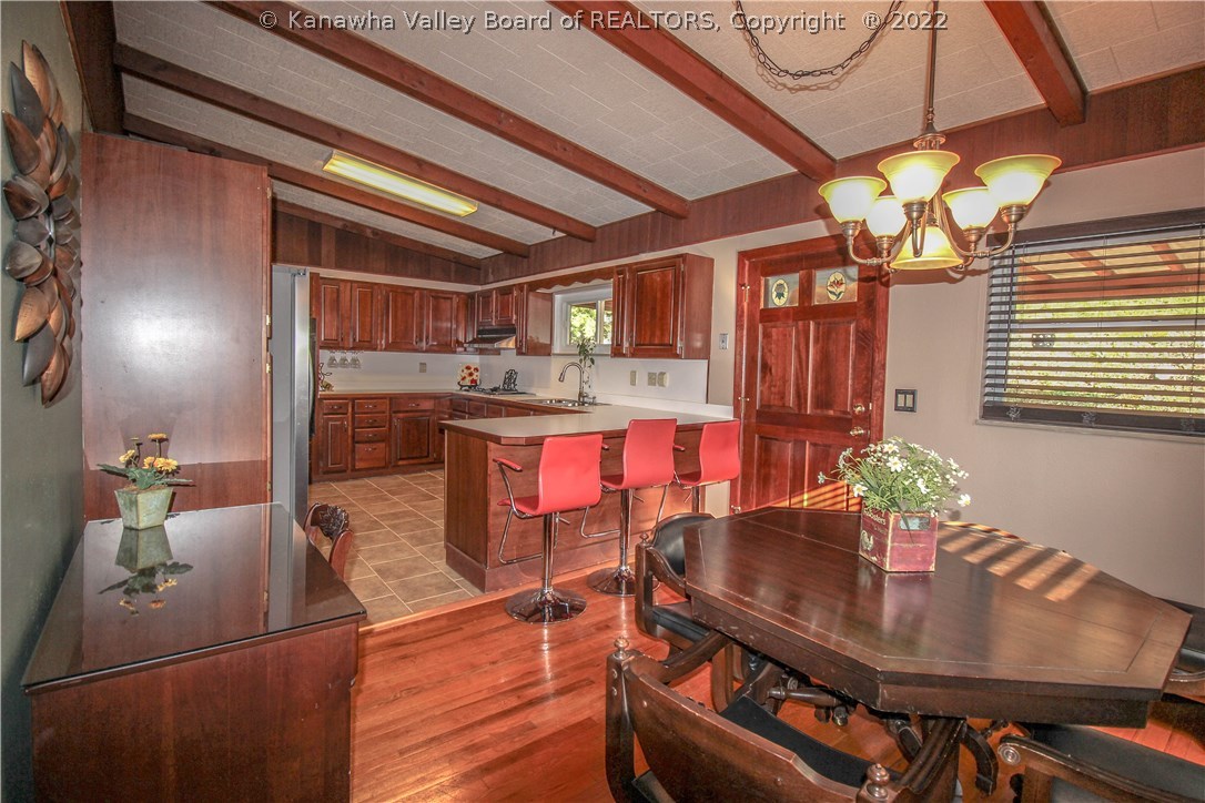 1132 Emerald Road Charleston, WV 25314 - Photo 10 of 25 Gallery Image 10