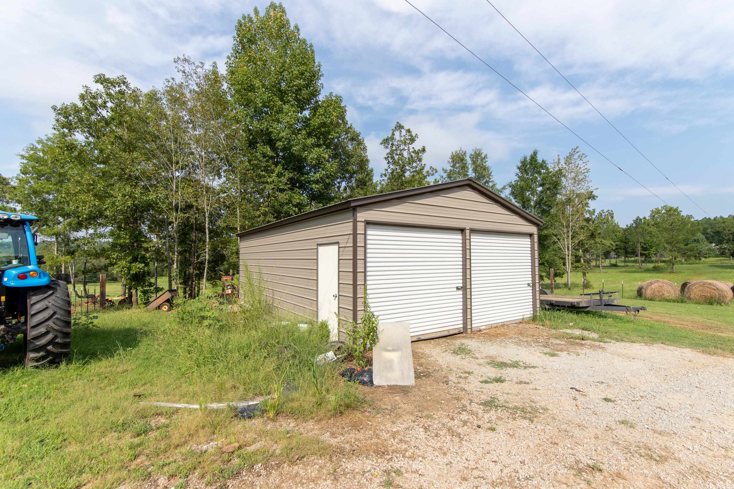 90 Carter Road Saltillo, TN 38370 - Photo 16 of 25 Gallery Image 16