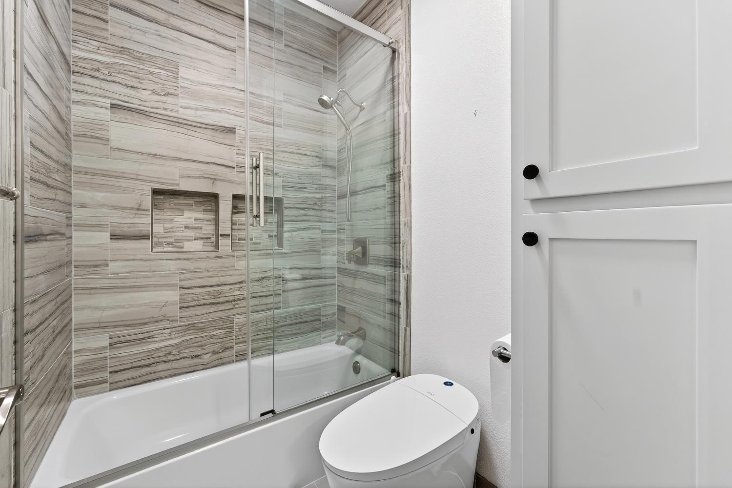 3221 Amethyst Way Turlock, CA 95382 - Photo 28 of 62