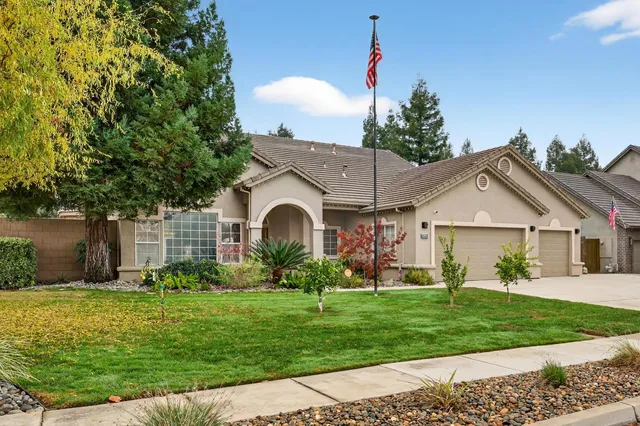 $899,000 | 3221 Amethyst Way, Turlock, CA 95382