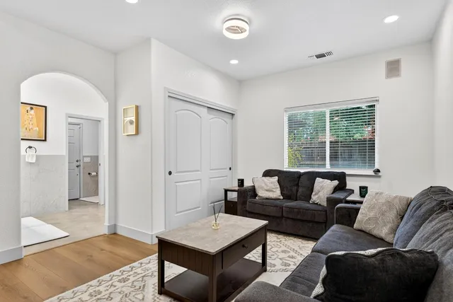 $899,000 | 3221 Amethyst Way, Turlock, CA 95382