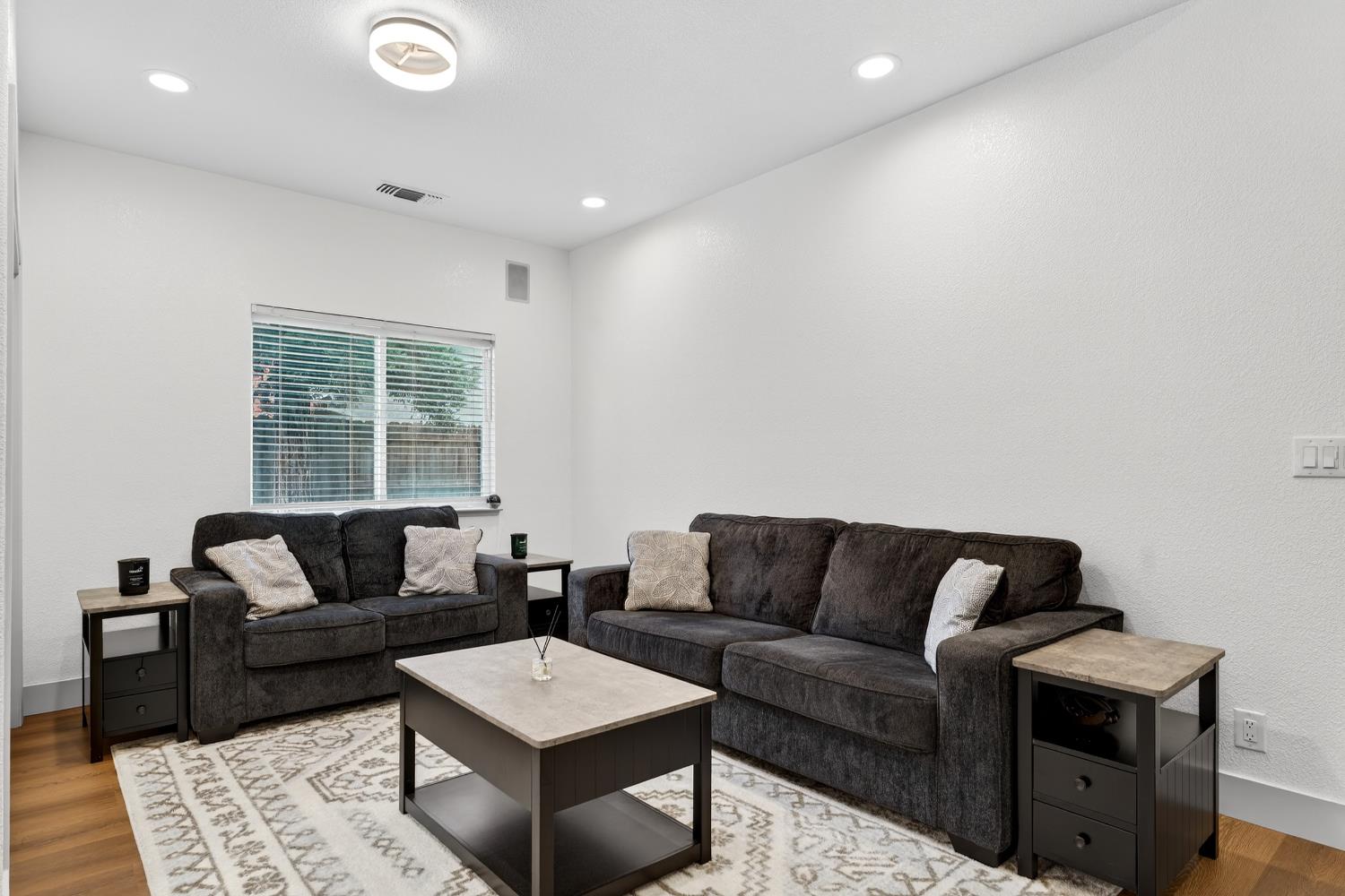 3221 Amethyst Way Turlock, CA 95382 - Photo 37 of 62