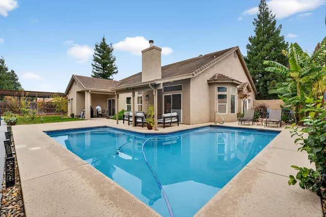 $899,000 | 3221 Amethyst Way, Turlock, CA 95382