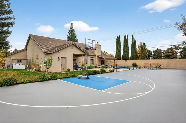 $899,000 | 3221 Amethyst Way, Turlock, CA 95382