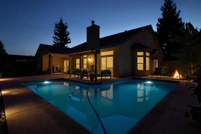 $899,000 | 3221 Amethyst Way, Turlock, CA 95382