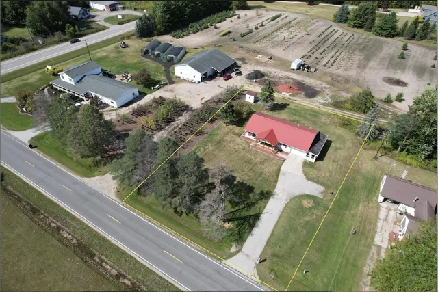 $174,900 | 2960 Guernsey Road, Beaverton, MI 48612