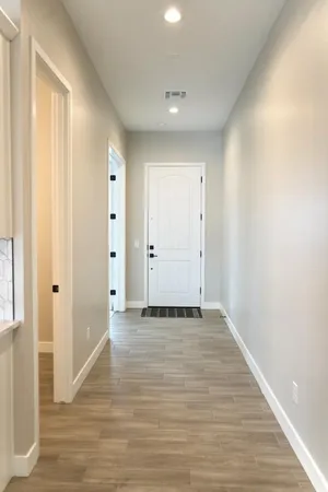 $2,550 | 20047 West Turney Avenue, Litchfield Park, AZ 85340