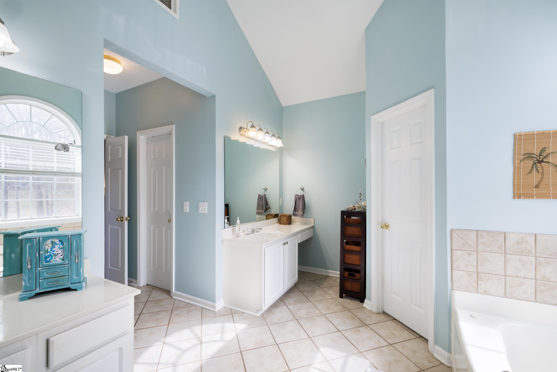 237 Penick Drive Duncan, SC 29334 - Photo 7 of 46