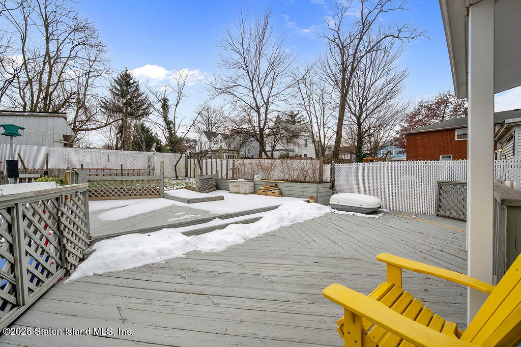 5272 Arthur Kill Road Staten Island, NY 10307 - Photo 13 of 32 a view of street with yard