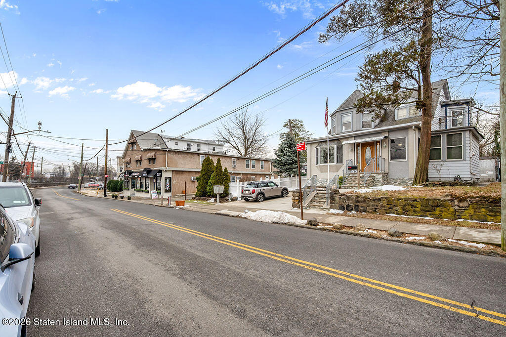 5272 Arthur Kill Road Staten Island, NY 10307 - Photo 32 of 32 a city street with tall buildings