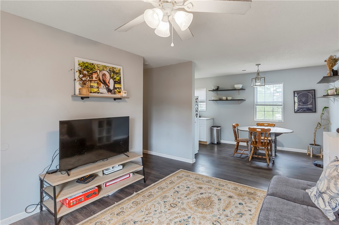 367 East Reedy Fork Road Seneca, SC 29678 - Photo 5 of 22 Gallery Image 5