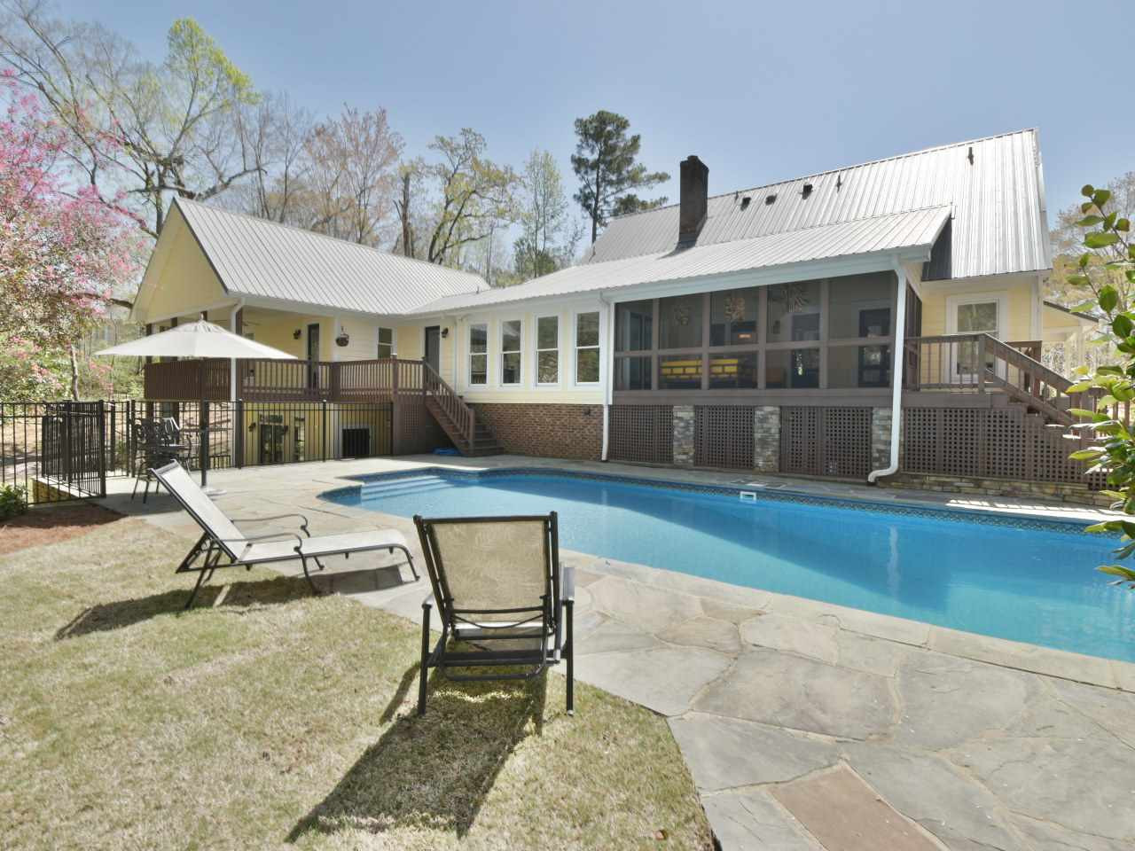 4000 Yates Mill Pond Road Raleigh, NC 27606 - Photo 2 of 25 Rear View and Pool