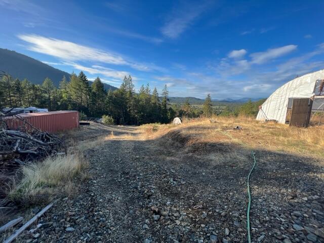 1663 Southside Road, Unit 205 Grants Pass, OR 97527 - Photo 5 of 9 more views