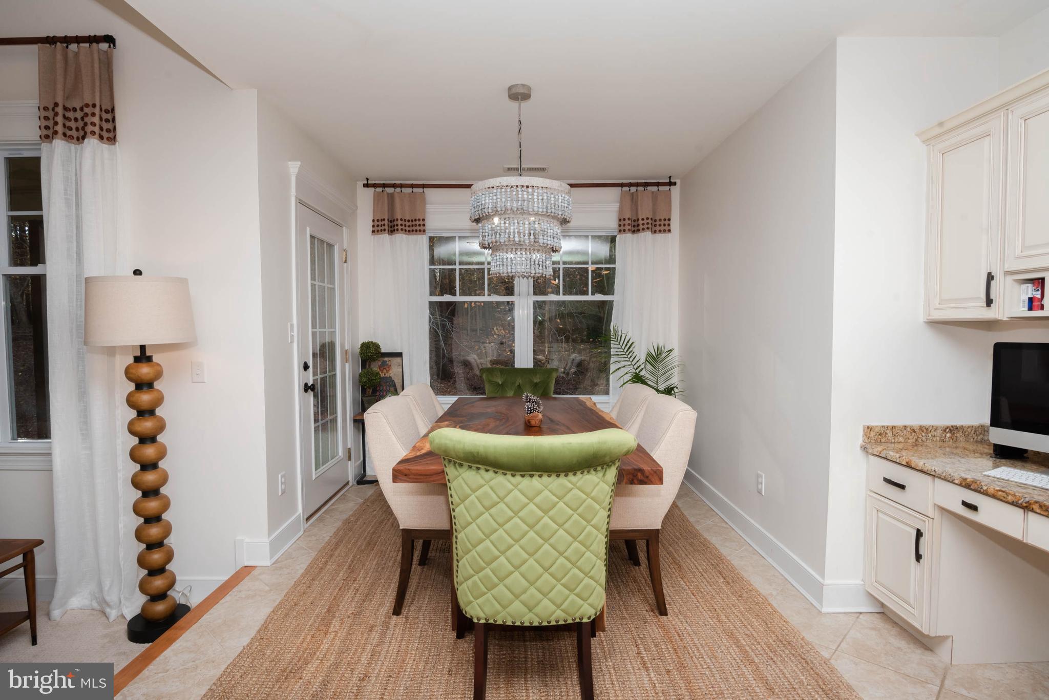 8945 Lewis Road Berlin, MD 21811 - Photo 4 of 71 space for family to enjoy dinner