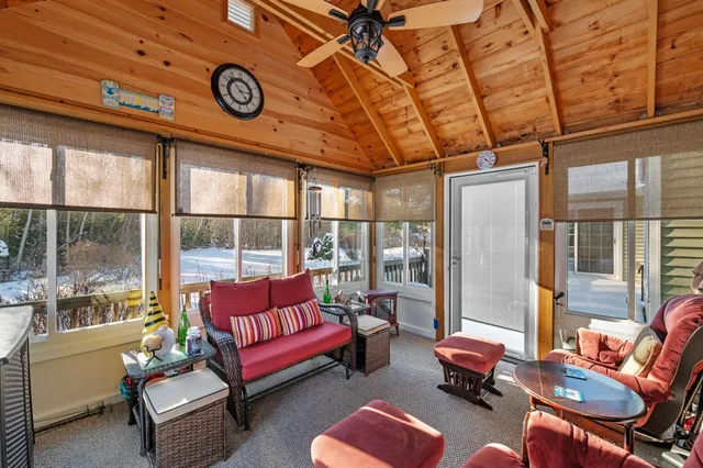 $649,900 | 47 Risloves Way, Fremont, NH 03044