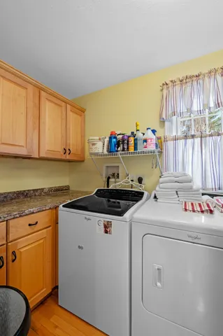 $649,900 | 47 Risloves Way, Fremont, NH 03044