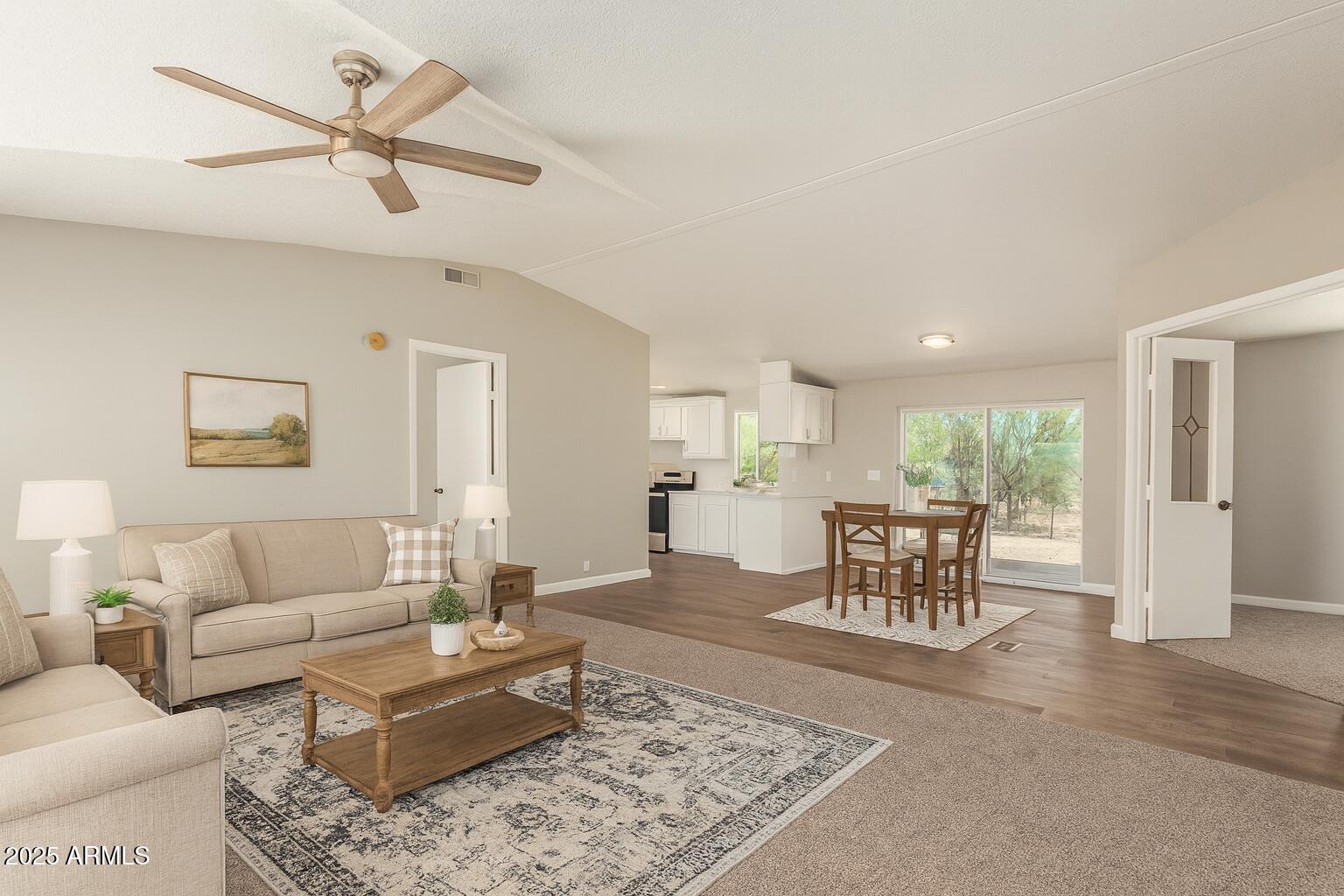 8074 North Palo Verde Road Florence, AZ 85132 - Photo 9 of 37 Living Room - Farmhouse