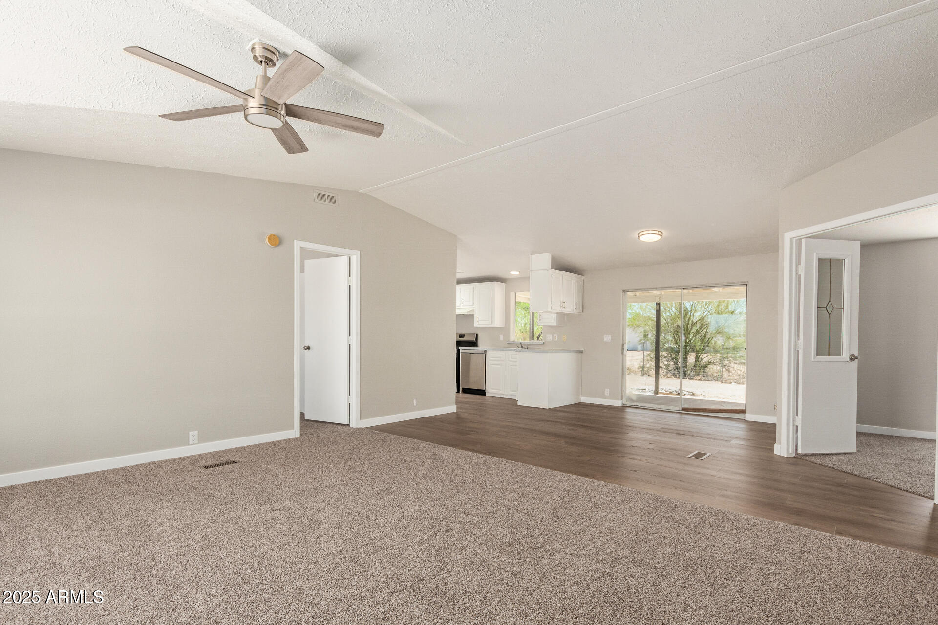 8074 North Palo Verde Road Florence, AZ 85132 - Photo 10 of 37 13 - Palo Verde
