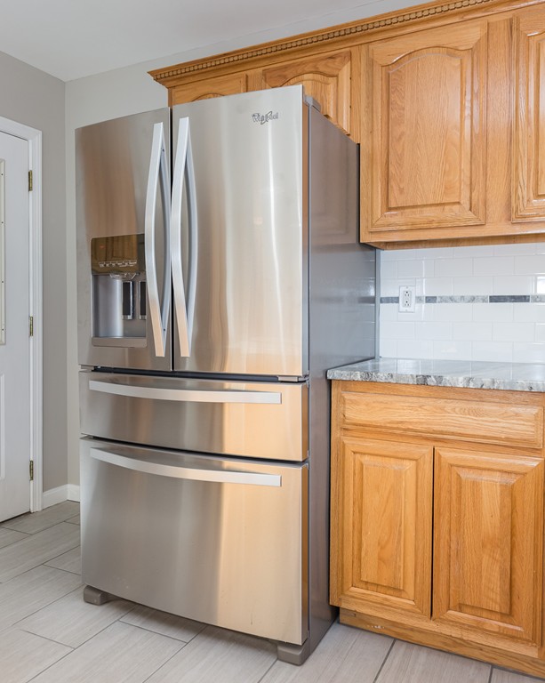 29 Ridgeway Circle Longmeadow, MA 01106 - Photo 13 of 27 Gallery Image 13