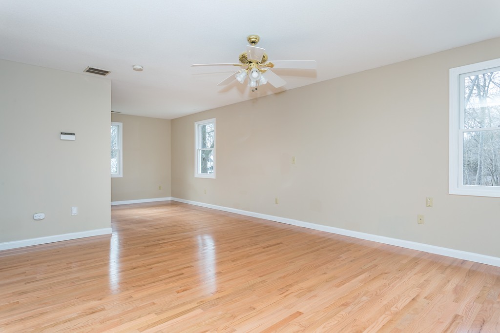 29 Ridgeway Circle Longmeadow, MA 01106 - Photo 22 of 27 Gallery Image 22