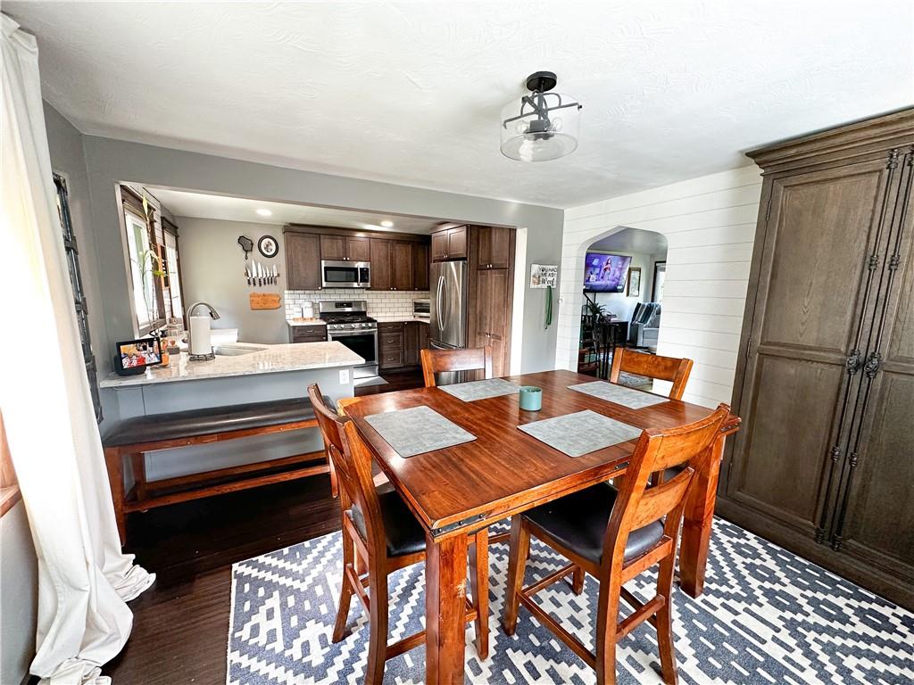 223 Camp Horne Road Pittsburgh, PA 15202 - Photo 8 of 39 Gallery Image 8