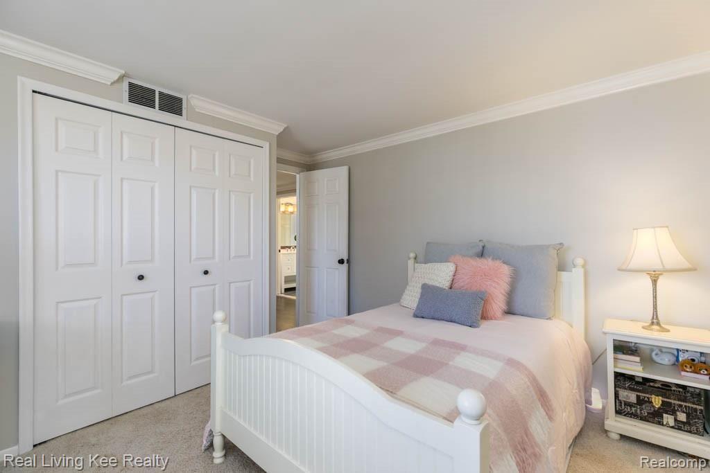 658 Spartan Drive Rochester Hills, MI 48309 - Photo 32 of 43