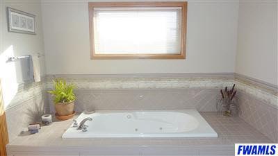 2115 Stonebriar Road Fort Wayne, IN 46814 - Photo 24 of 27 Gallery Image 24
