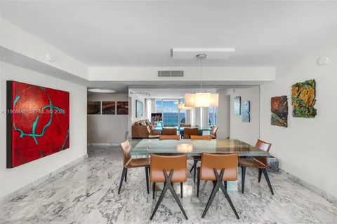 $1,300,000 | 2655 Collins Avenue, Unit 2211, Miami Beach, FL 33140