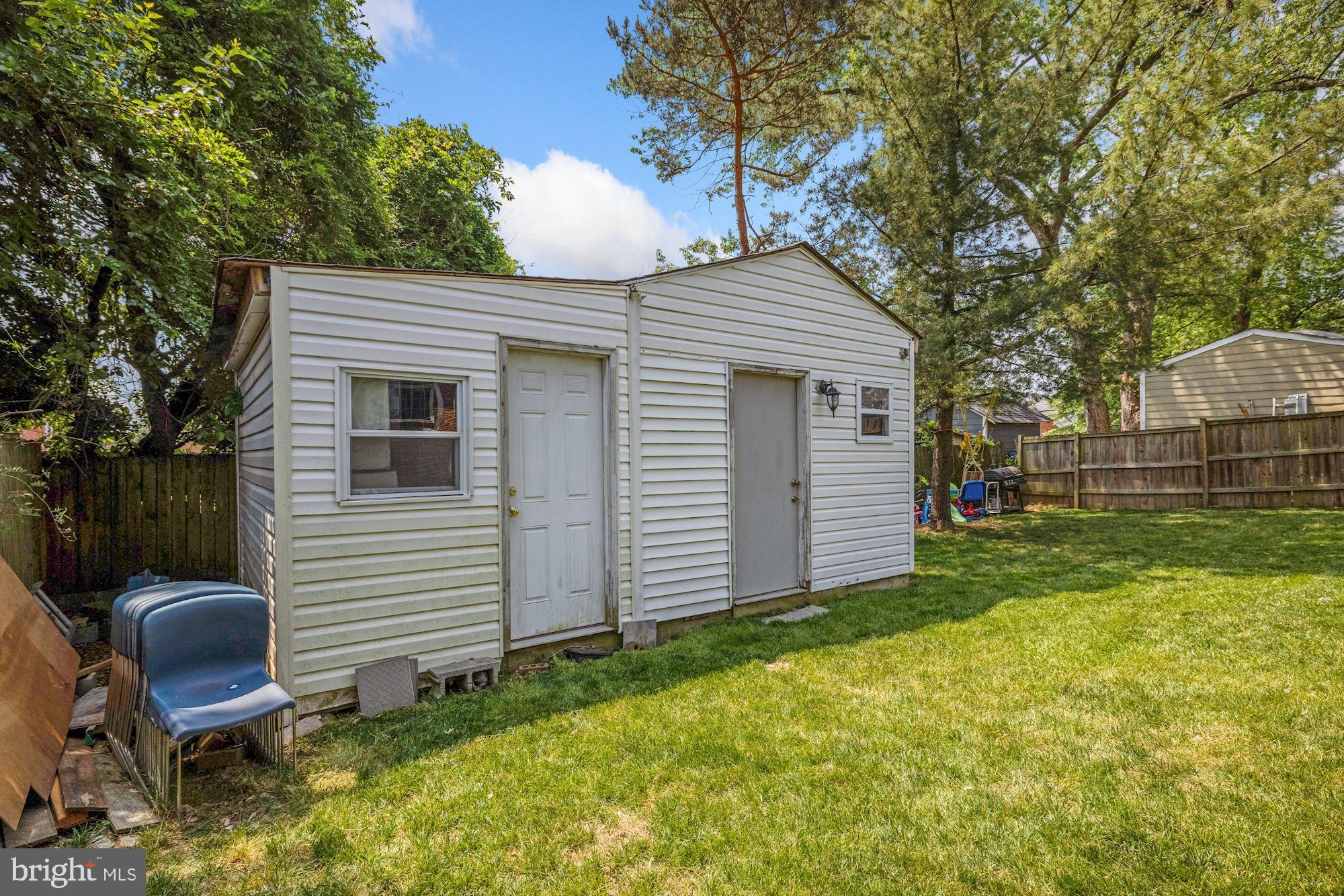 1109 Navahoe Drive Silver Spring, MD 20903 - Photo 39 of 40 Gallery Image 39