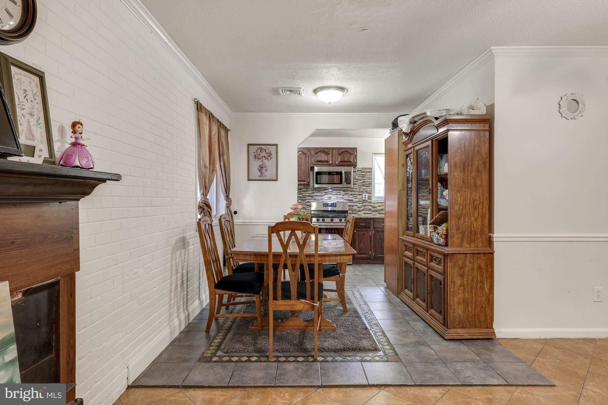 1109 Navahoe Drive Silver Spring, MD 20903 - Photo 10 of 40 Gallery Image 10