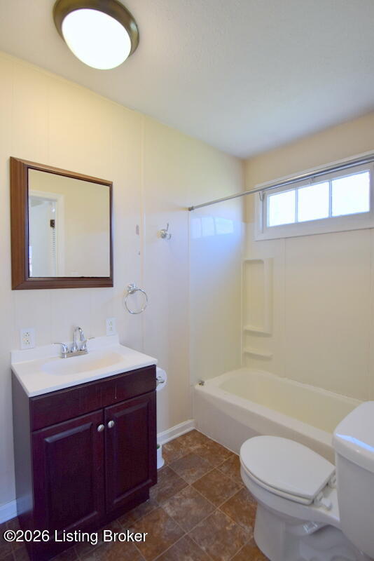 8110 Cooper Chapel Road Louisville, KY 40229 - Photo 16 of 31 DSC_0871