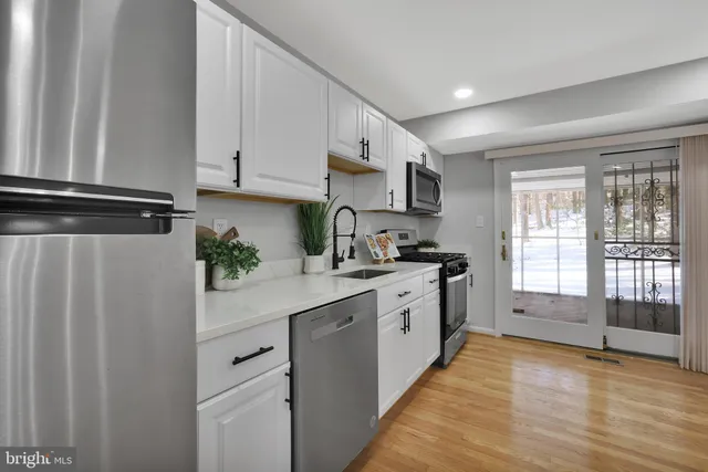 $460,000 | 5210 West Boniwood Turn, Clinton, MD 20735