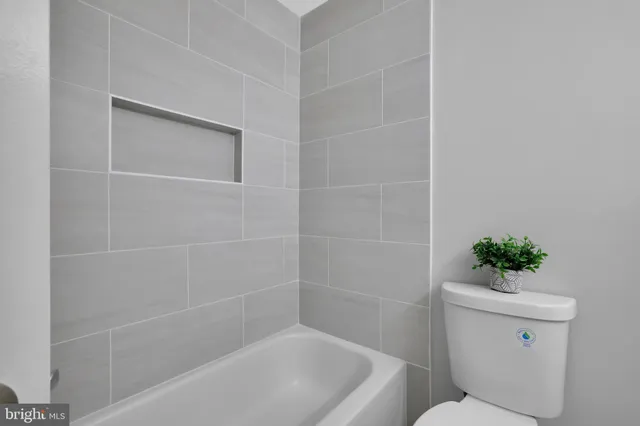 $460,000 | 5210 West Boniwood Turn, Clinton, MD 20735