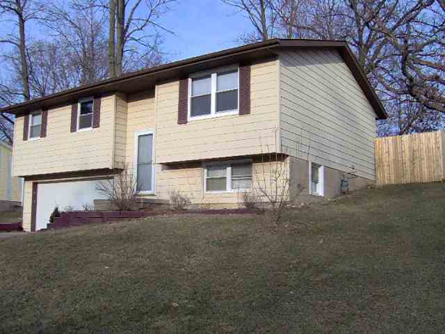 412 Dundee Road East Peoria, IL 61611 - Photo 1 of 7 Gallery Image 1