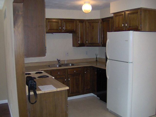 412 Dundee Road East Peoria, IL 61611 - Photo 7 of 7 Gallery Image 7