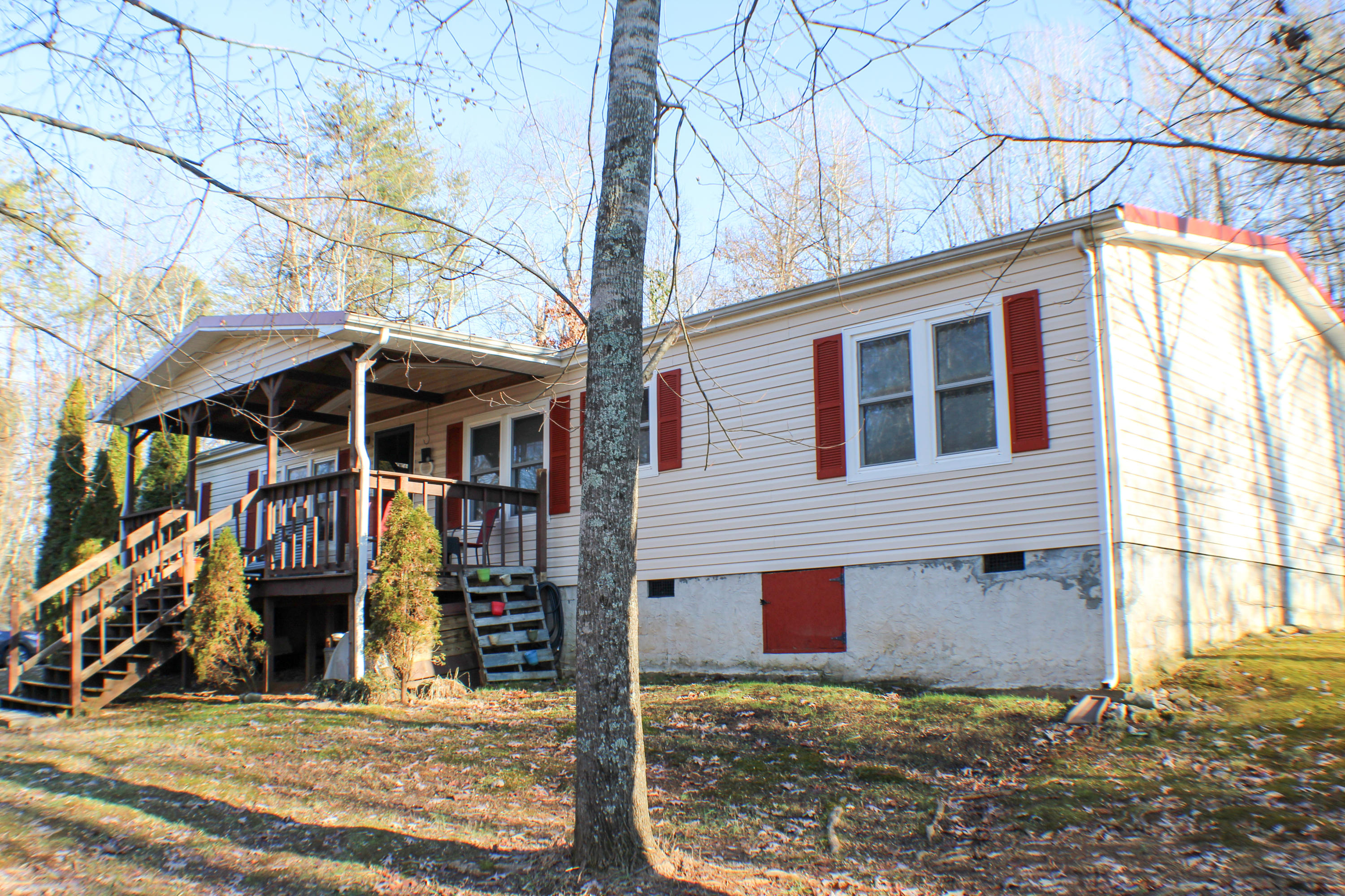 146 Cedar Lane Road Madisonville, TN 37354 - Photo 7 of 38 IMG_1599_edited-1